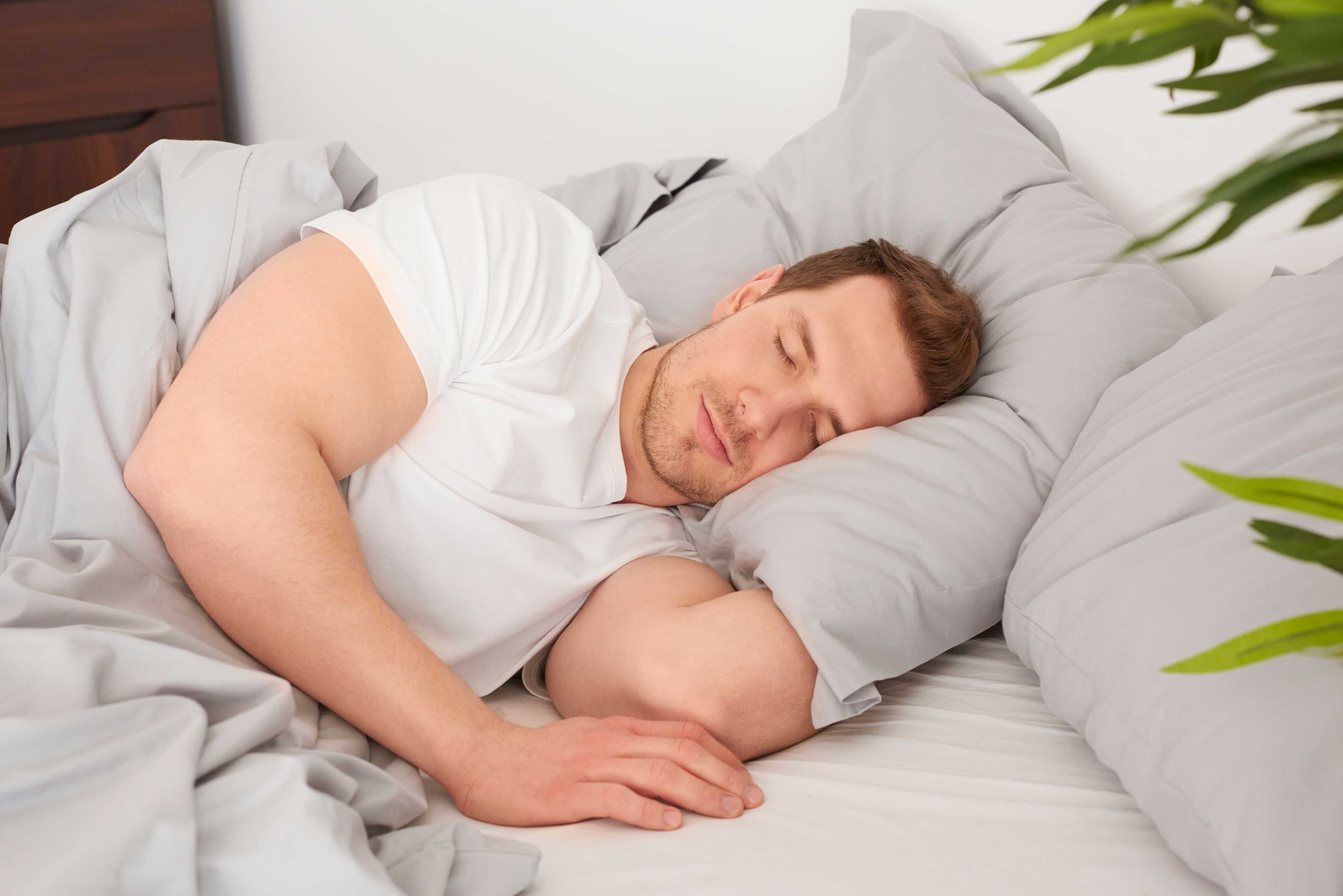 10 Science-Backed Ways to Improve Sleep Quality Naturally